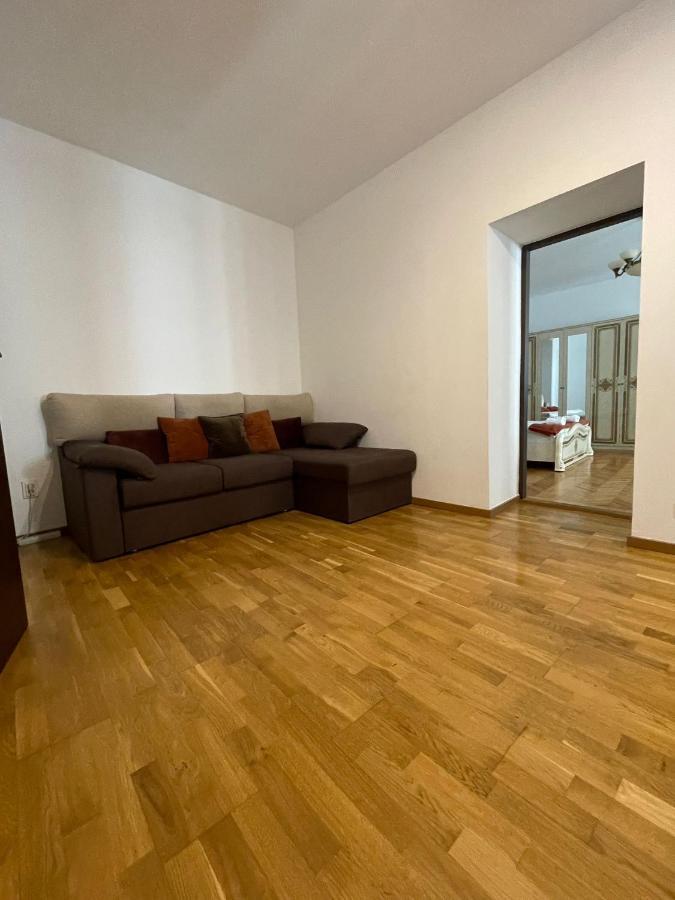 Londof Schei Apartments - Downtown Braşov Extérieur photo